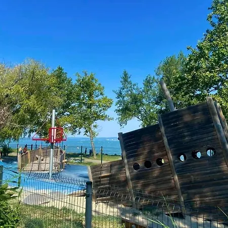 Lägenhet Cadet With View